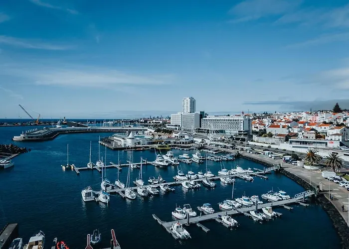 Gt Apartment, Mountain View And Sea View * Ponta Delgada